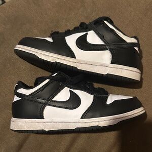 Nike Kids Black and White Sneakers